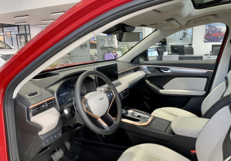 Новый Haval Jolion 2025 (8 фото)