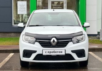 Подержанный автомобиль Renault Sandero 2021 года (2 фото)