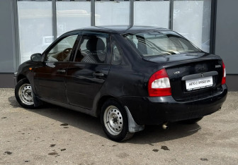 Подержанный автомобиль LADA (ВАЗ) Kalina Sedan 2008 года (3 фото)