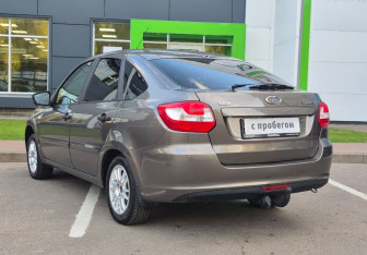 Подержанный автомобиль LADA (ВАЗ) Granta Liftback 2017 года (7 фото)