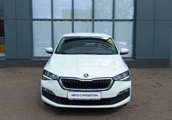 Подержанный автомобиль Skoda Rapid Liftback 2020 года (3 фото)
