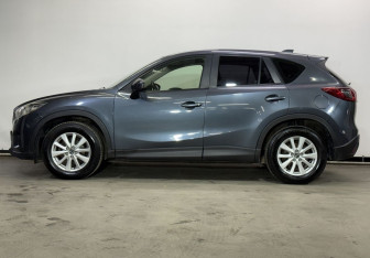 Подержанный автомобиль Mazda CX-5 2012 года (8 фото)