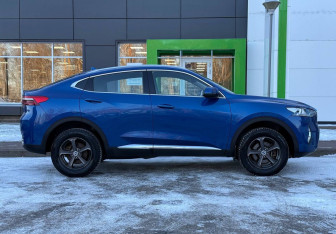 Подержанный автомобиль Haval F7x 2021 года (4 фото)