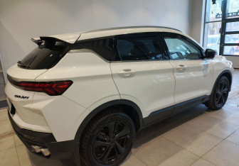 Подержанный автомобиль Geely Coolray 2023 года (5 фото)