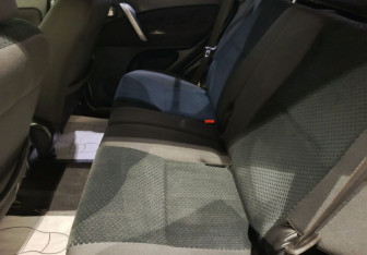 Подержанный автомобиль Chery Tiggo (T11) 2012 года (11 фото)