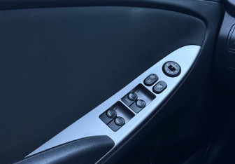 Подержанный автомобиль Hyundai Solaris Sedan 2014 года (15 фото)