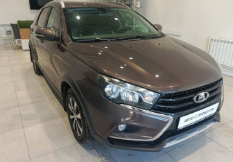 Подержанный автомобиль LADA (ВАЗ) Vesta Wagon 2021 года (3 фото)