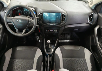 Подержанный автомобиль LADA (ВАЗ) XRAY 2016 года (9 фото)
