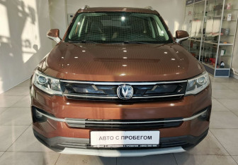 Подержанный автомобиль Changan CS35PLUS 2019 года (2 фото)