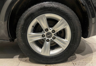 Подержанный автомобиль Volkswagen Multivan 2006 года (9 фото)