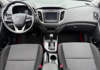 Подержанный автомобиль Hyundai Creta 2019 года (8 фото)