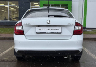Подержанный автомобиль Skoda Rapid Liftback 2019 года (6 фото)