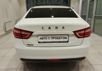Подержанный автомобиль LADA (ВАЗ) Vesta Sedan 2020 года (7 фото)