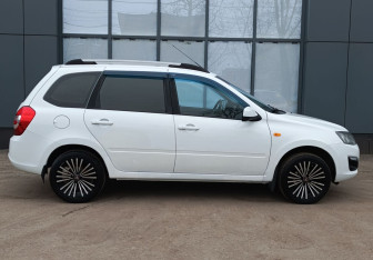 Подержанный автомобиль LADA (ВАЗ) Kalina Wagon 2014 года (5 фото)