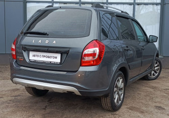 Подержанный автомобиль LADA (ВАЗ) Granta Wagon 2021 года (6 фото)