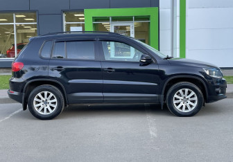 Подержанный автомобиль Volkswagen Tiguan 2011 года (4 фото)