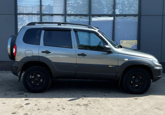 Подержанный автомобиль Chevrolet Niva 2018 года (4 фото)