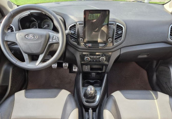 Подержанный автомобиль LADA (ВАЗ) XRAY 2017 года (11 фото)