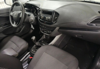 Подержанный автомобиль LADA (ВАЗ) Vesta Sedan 2019 года (11 фото)