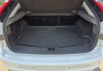 Подержанный автомобиль Ford Focus Hatchback 2007 года (16 фото)