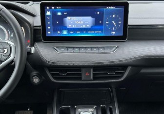 Подержанный автомобиль Haval Jolion 2022 года (14 фото)