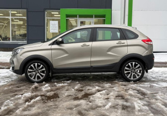 Подержанный автомобиль LADA (ВАЗ) XRAY 2019 года (8 фото)