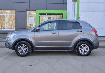 Подержанный автомобиль SsangYong Actyon 2013 года (8 фото)