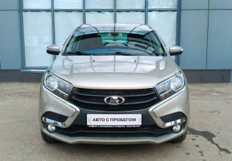 Подержанный автомобиль LADA (ВАЗ) XRAY 2016 года (3 фото)