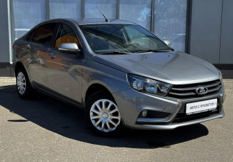 Подержанный автомобиль LADA (ВАЗ) Vesta Sedan 2020 года (3 фото)