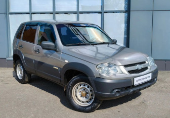Подержанный автомобиль Chevrolet Niva 2017 года (4 фото)