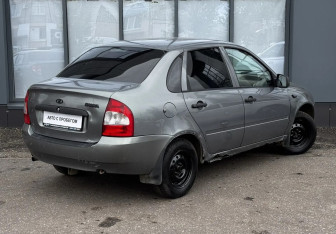 Подержанный автомобиль LADA (ВАЗ) Kalina Sedan 2010 года (5 фото)