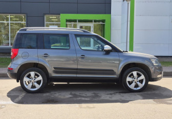 Подержанный автомобиль Skoda Yeti 2014 года (4 фото)