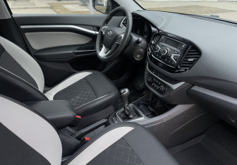 Подержанный автомобиль LADA (ВАЗ) Vesta Wagon 2019 года (10 фото)