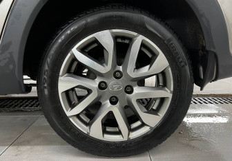 Подержанный автомобиль LADA (ВАЗ) Granta Wagon 2022 года (9 фото)