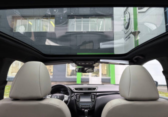 Подержанный автомобиль Nissan Qashqai 2014 года (18 фото)