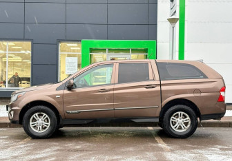 Подержанный автомобиль SsangYong Actyon Sports 2012 года (8 фото)