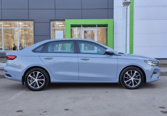 Подержанный автомобиль Geely Emgrand 2023 года (5 фото)