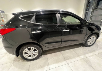 Подержанный автомобиль Hyundai ix35 2012 года (4 фото)