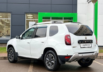 Подержанный автомобиль Renault Duster 2019 года (7 фото)