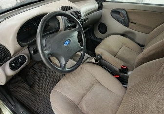 Подержанный автомобиль LADA (ВАЗ) Kalina Wagon 2011 года (10 фото)