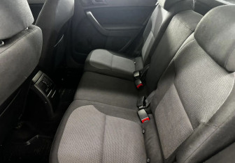Подержанный автомобиль Skoda Yeti 2010 года (12 фото)