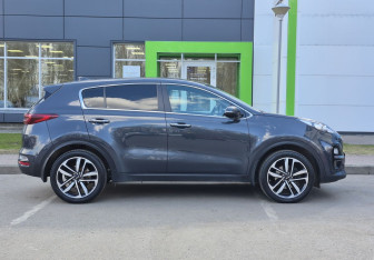 Подержанный автомобиль Kia Sportage 2018 года (4 фото)
