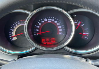 Подержанный автомобиль Kia Sorento 2012 года (12 фото)