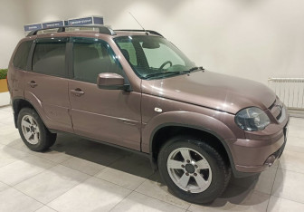 Подержанный автомобиль Chevrolet Niva 2018 года (4 фото)