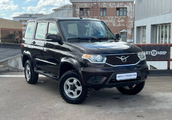 Подержанный автомобиль УАЗ Patriot 2018 года (2 фото)