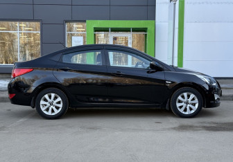 Подержанный автомобиль Hyundai Solaris Sedan 2016 года (4 фото)