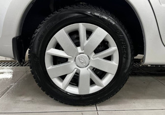 Подержанный автомобиль LADA (ВАЗ) Granta Liftback 2023 года (9 фото)