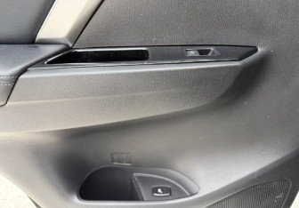 Подержанный автомобиль Mitsubishi Pajero Sport 2022 года (18 фото)