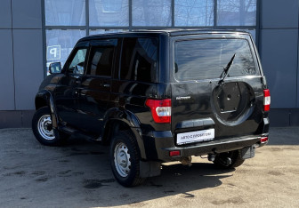 Подержанный автомобиль УАЗ Patriot 2015 года (6 фото)