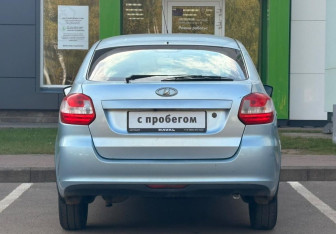 Подержанный автомобиль LADA (ВАЗ) Granta Liftback 2015 года (5 фото)